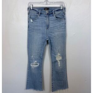 Abercrombie & Fitch Simone High‎ Rise Ankle Flare Distressed Size 27/4 Short